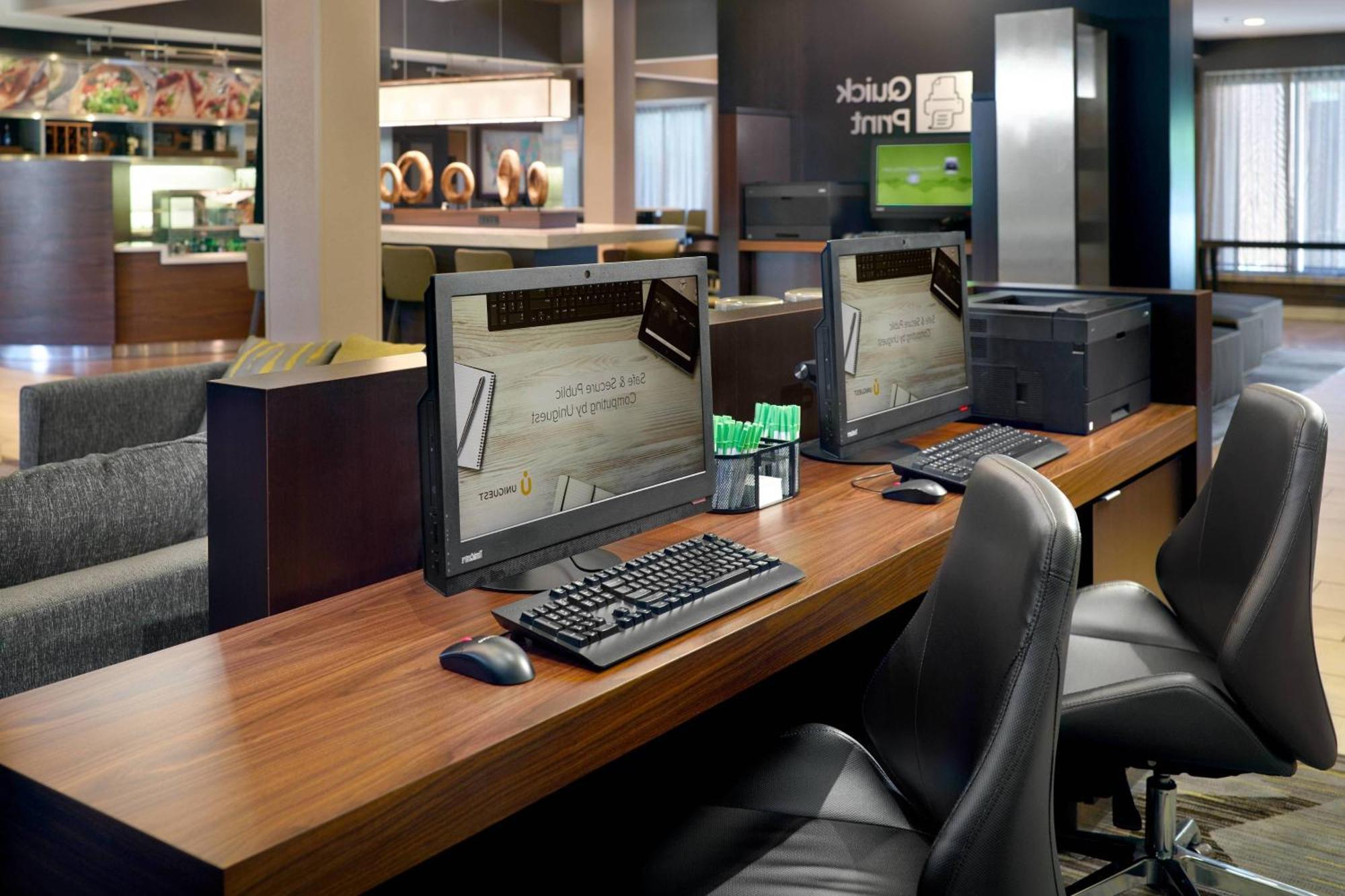 Courtyard By Marriott Macon Hotel Екстериор снимка